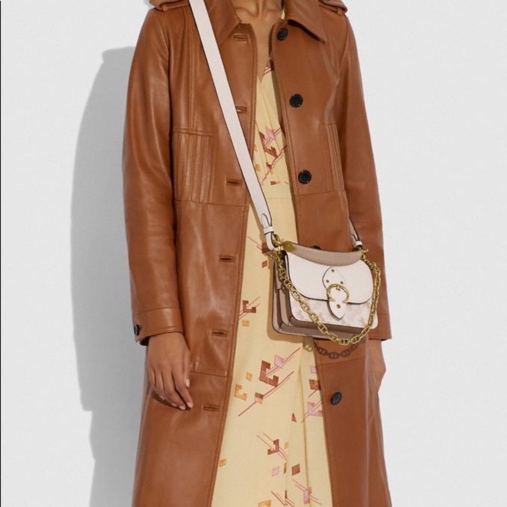 Beat Shoulder Bag 18 With Horse And Carriage Print